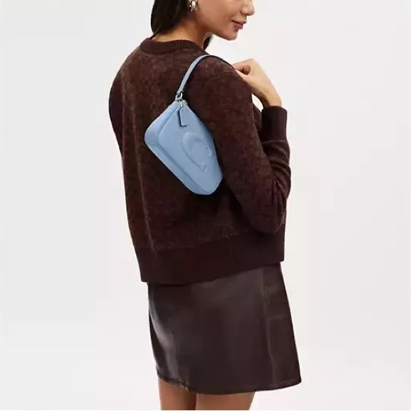 Coach Nolita 19 CR364 smooth Leather
Shoulder Bag Wristlet NWT - Picture 4 of 6